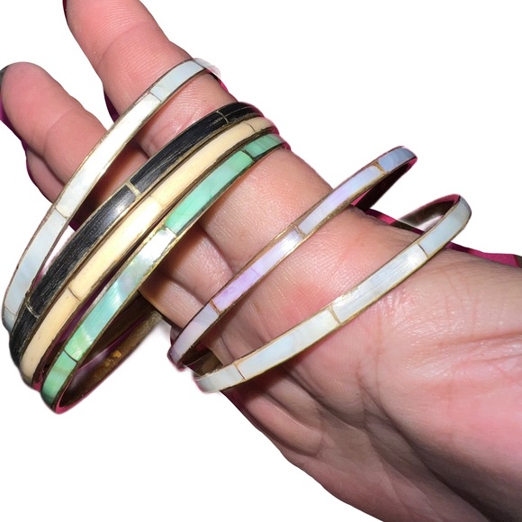 VTG Set of 6 Shell Bangle Stacking Bracelets - Picture 4 of 9